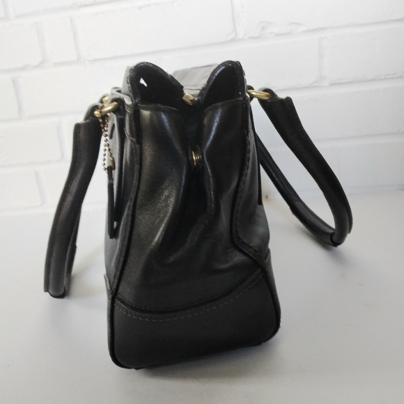 Coach black leather satchel style bag - Picture 4 of 9